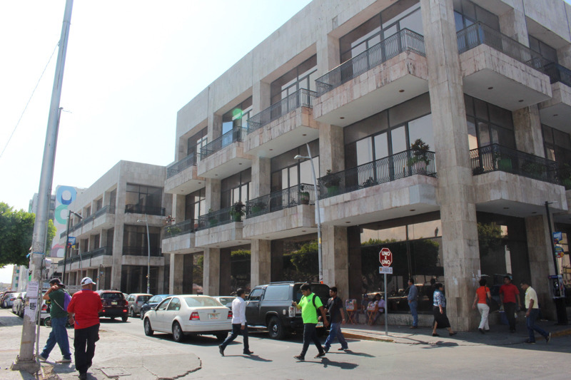 Mayor parte del presupuesto del Congreso del Estado se va en sueldos / Que rinda