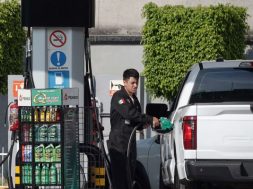 B4FA9E7D-2F87-47F7-9B63-EDE832F1F474