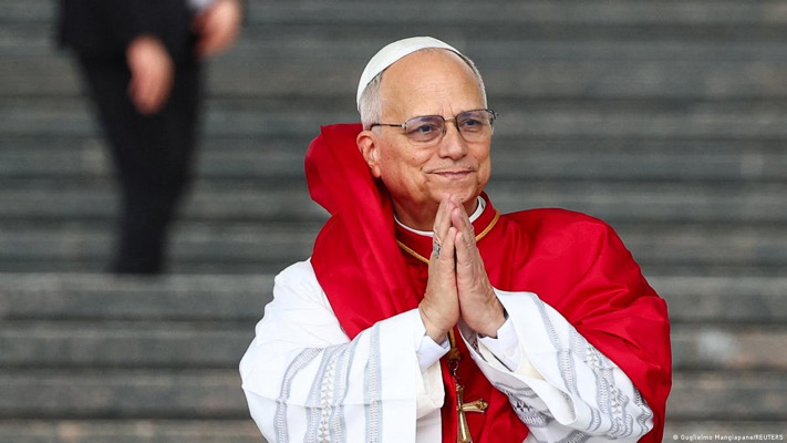 Camisa de fuerza / La Feria