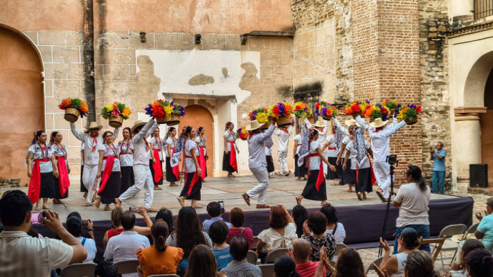 Movimiento e identidad: celebran el Día de la Danza