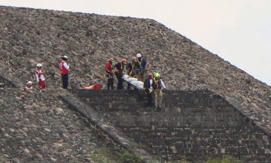 D7A8FC3A-56C5-49B5-8397-56CEB4CCA550