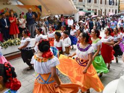 DF07AF25-0251-4DA9-B961-000E6AC93C09