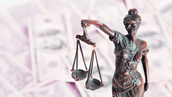 A grandes males… / La Feria