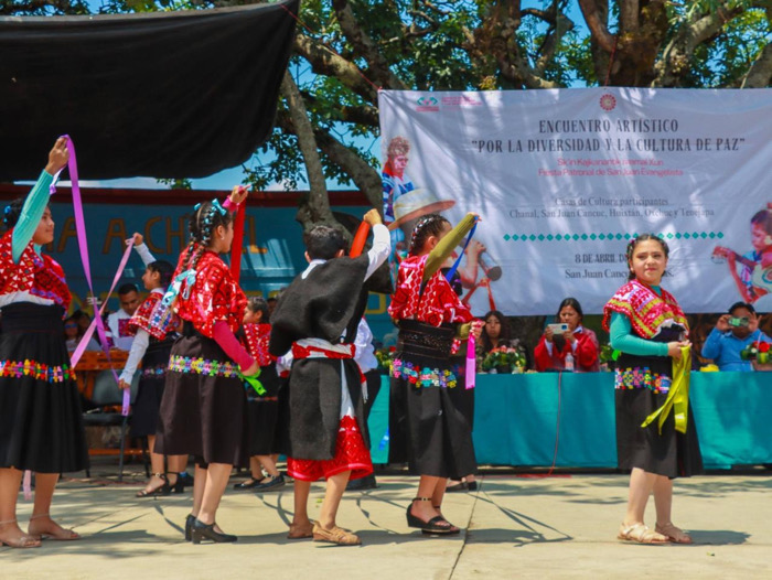 Encuentro artístico en San Juan Cancuc fortalece la cultura de paz