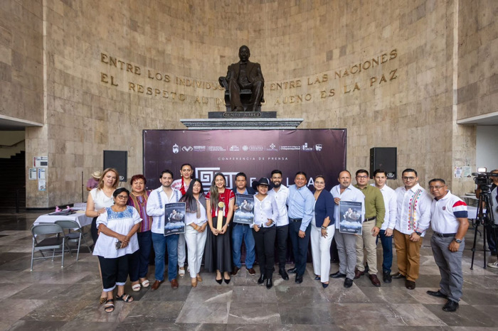 Presentación de la medalla: “Jorge Massías, Nube Viajera”
