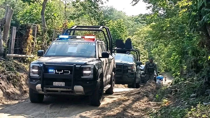 Quema de rancho y ataque a militares marcan fin de semana de violencia