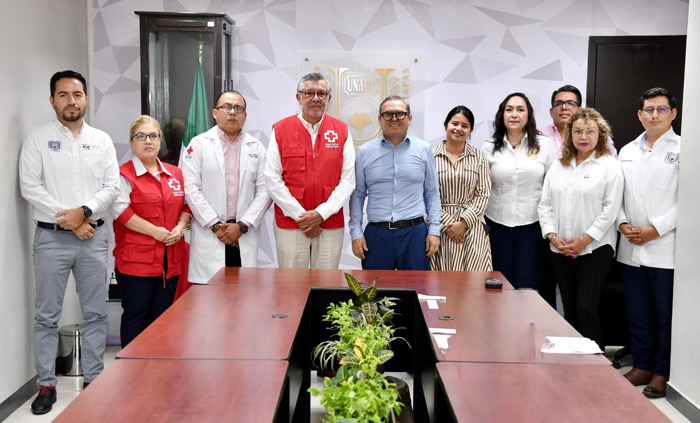 Abren UNACH y Cruz Roja Mexicana espacios que fortalecen la formación de estudiantados y egresados de la Licenciatura en Médico Cirujano