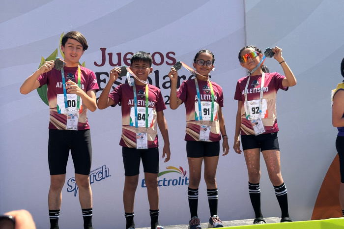 Chiapas conquista el oro nacional en relevo mixto de primaria en Guadalajara