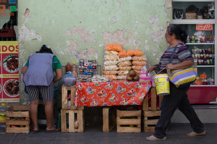 70% de hogares en Chiapas sufre pobreza laboral: CEEY