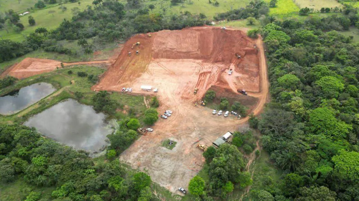 Preocupación por derrame en instalación petrolera de Pemex