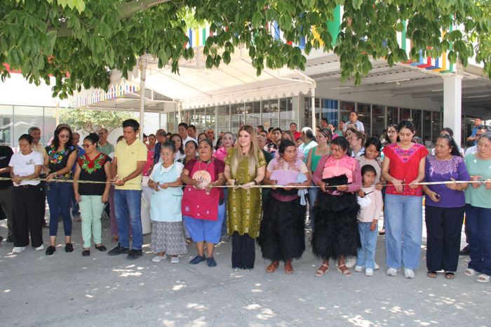 Artesanía, sabor y tradición: inauguran Bazar Artesanal y Comestible