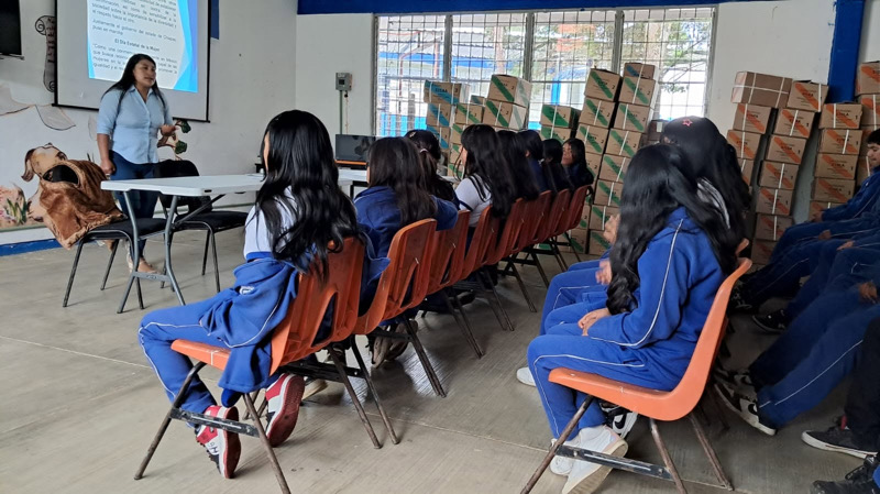 Promueven cultura de respeto y equidad entre estudiantes de Chanal