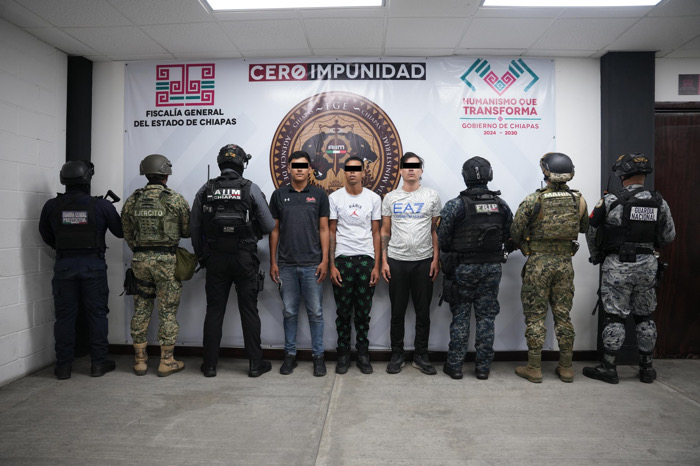 FGE y SSP desmantelan banda dedicada a la extorsión “gota a gota” en Tuxtla