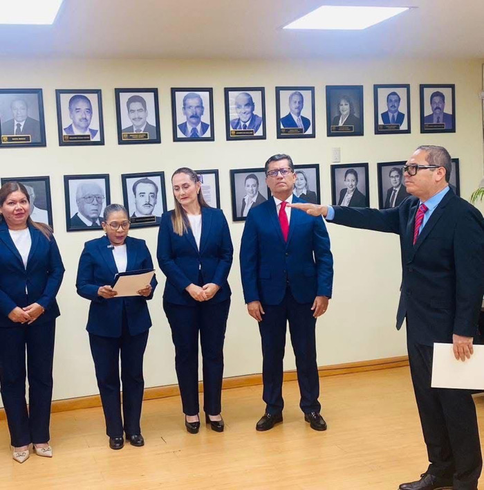 Oswaldo Chacón Rojas y el reto de fortalecer a la UNACH: continuidad, innovación y compromiso con Chiapas / Utopía