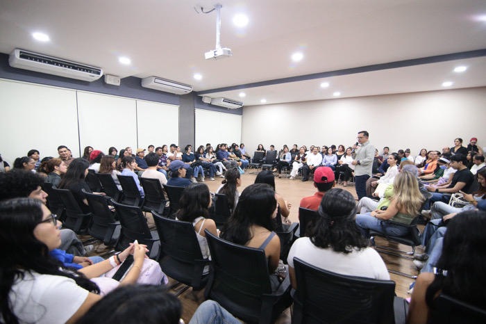 Congreso y UNACH celebra Día de la Libertad de Expresión con foro “Contar la historia de Chiapas”