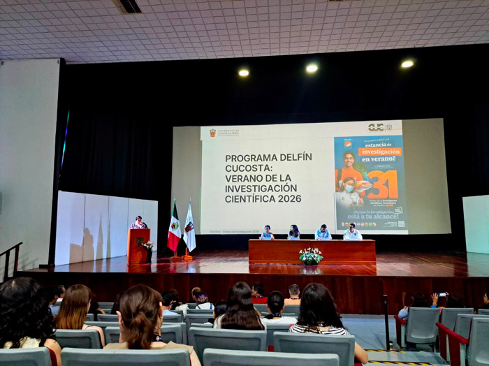 Inician estudiantes de UNICACH estancias de investigación del Verano Delfín 2026