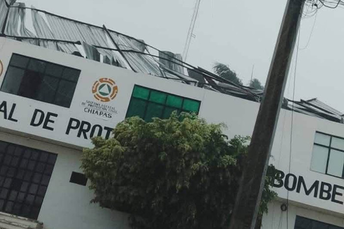 Lluvias provocan daños materiales y cortes de energía en Ocosingo