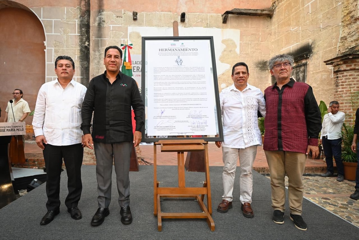 Eduardo Ramírez honra memoria del general José María Melo y devela escultura en su honor